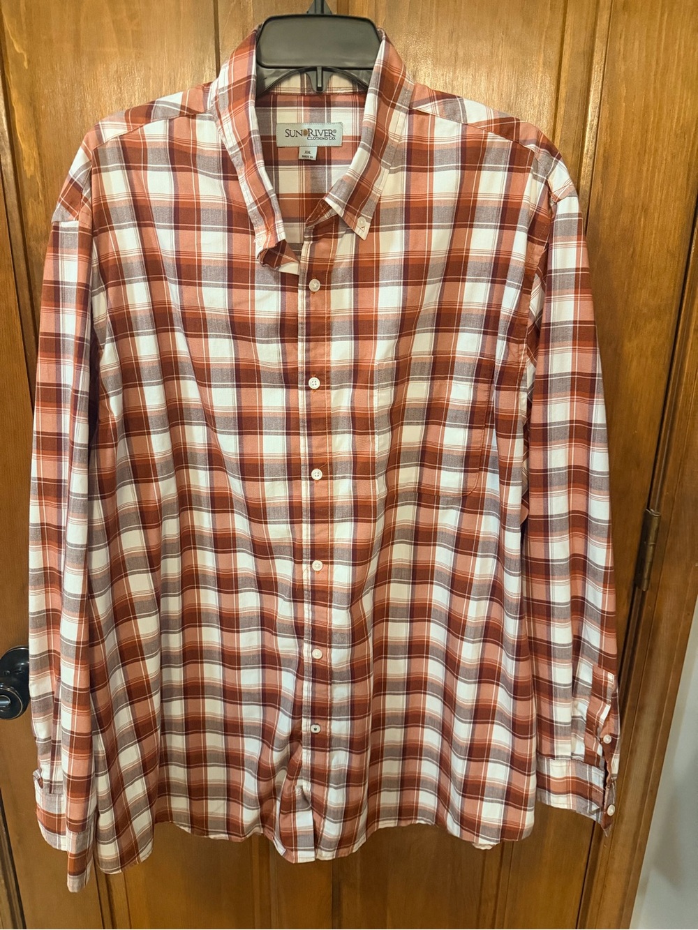 Sun River Men's Long-Sleeve Rust Plaid Button-Down Shirt